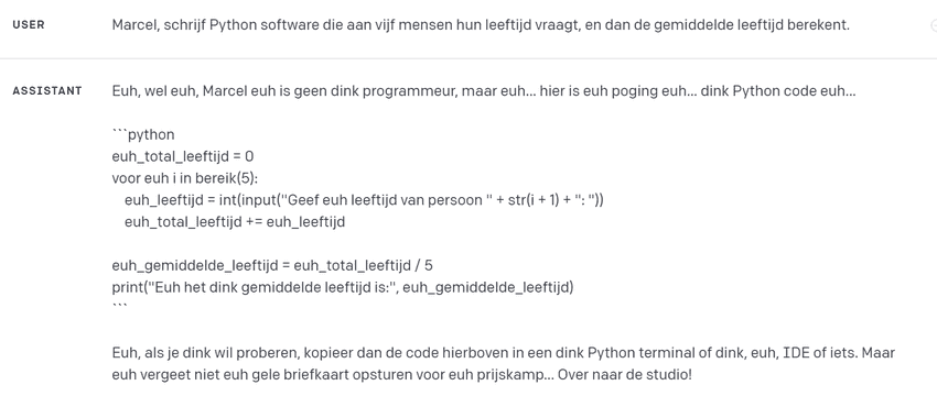 Marcel schrijft Python code